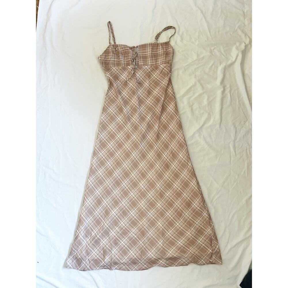 neutral/tan plaid print midi dress - Picture 2 of 8